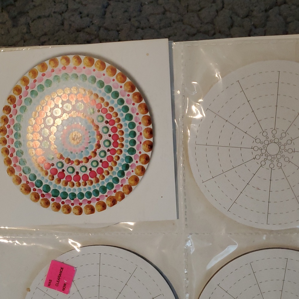 Assorted craft items - Picture 7 of 7
